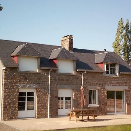 Gite De La Hudardiere Vila Le Mesnil-Ozenne Exterior foto